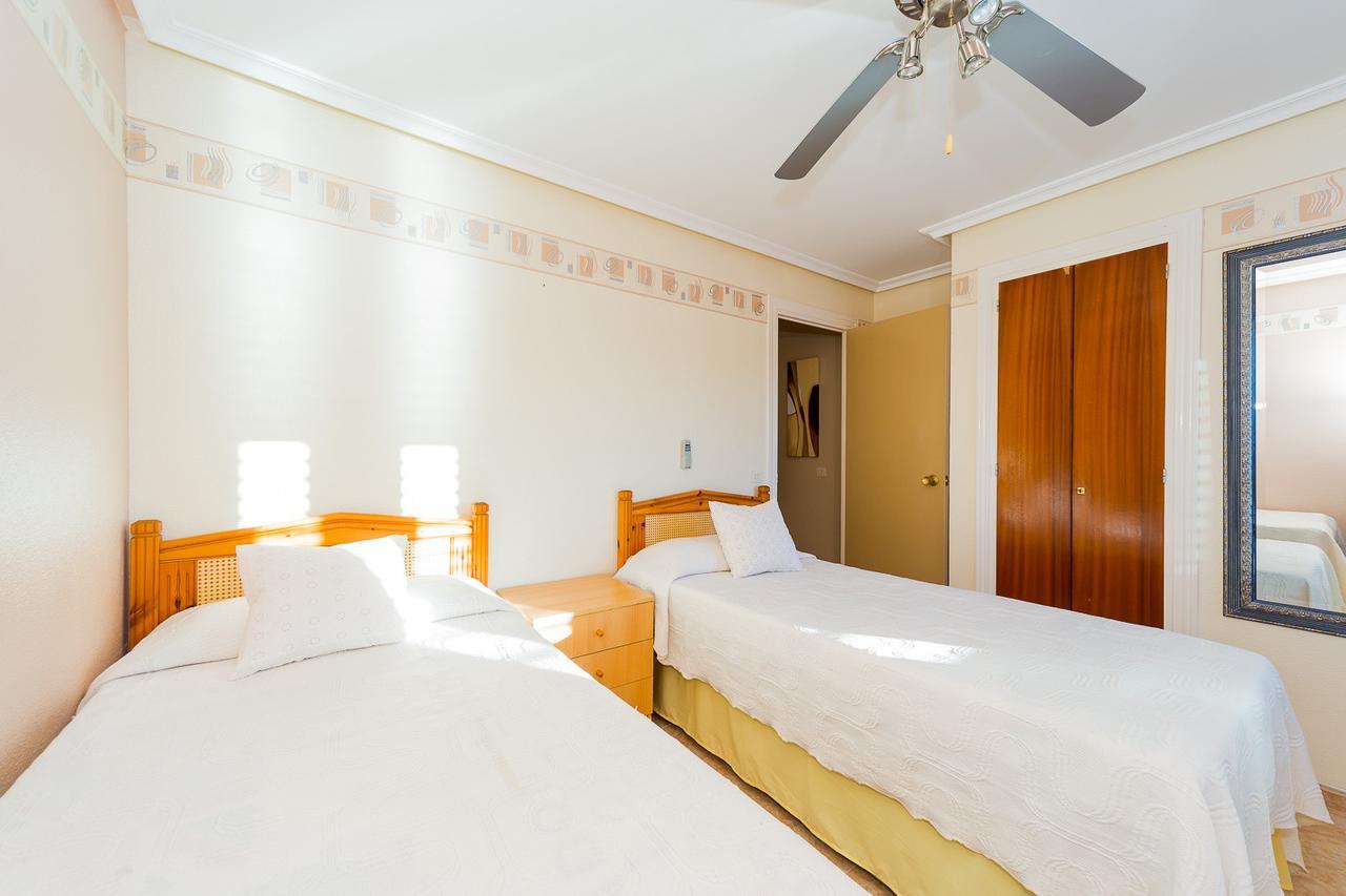 Apartmán Alegria Id114 Torrevieja Exteriér fotografie